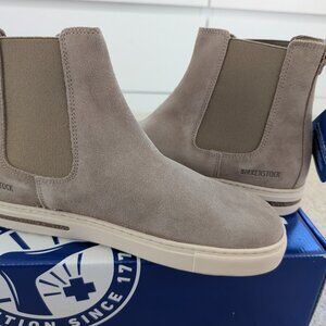 Birkenstock Bend Chelsea Boots (New with Tags)  US Women 9-9.5